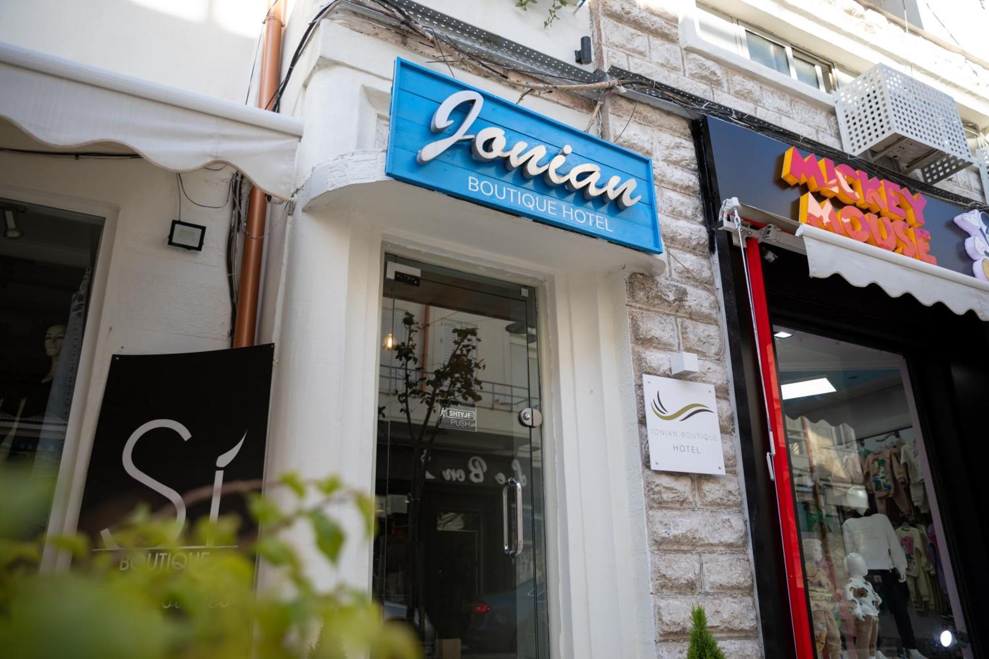 Jonian Boutique Hotel Saranda Dış mekan fotoğraf