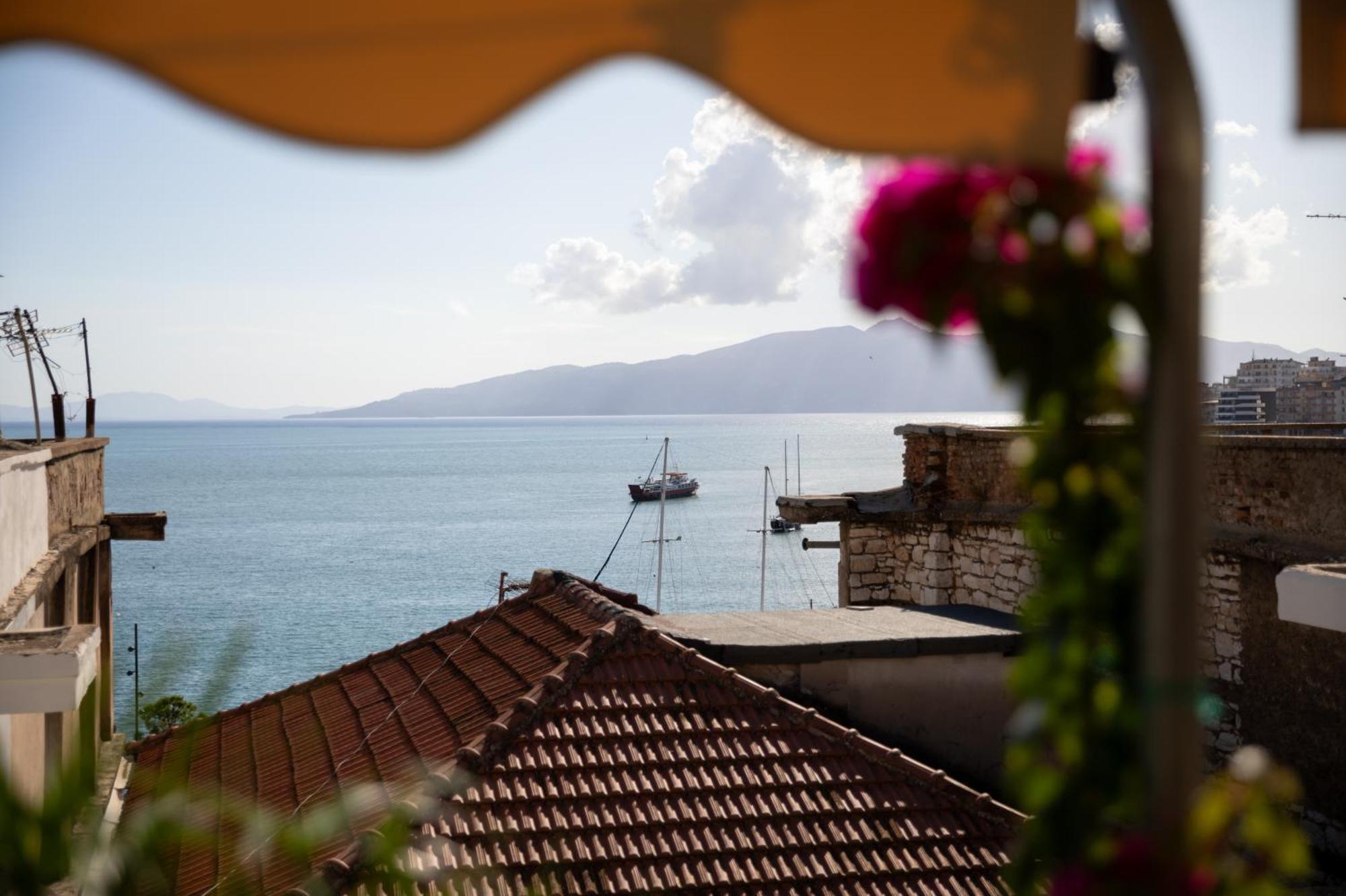 Jonian Boutique Hotel Saranda Dış mekan fotoğraf