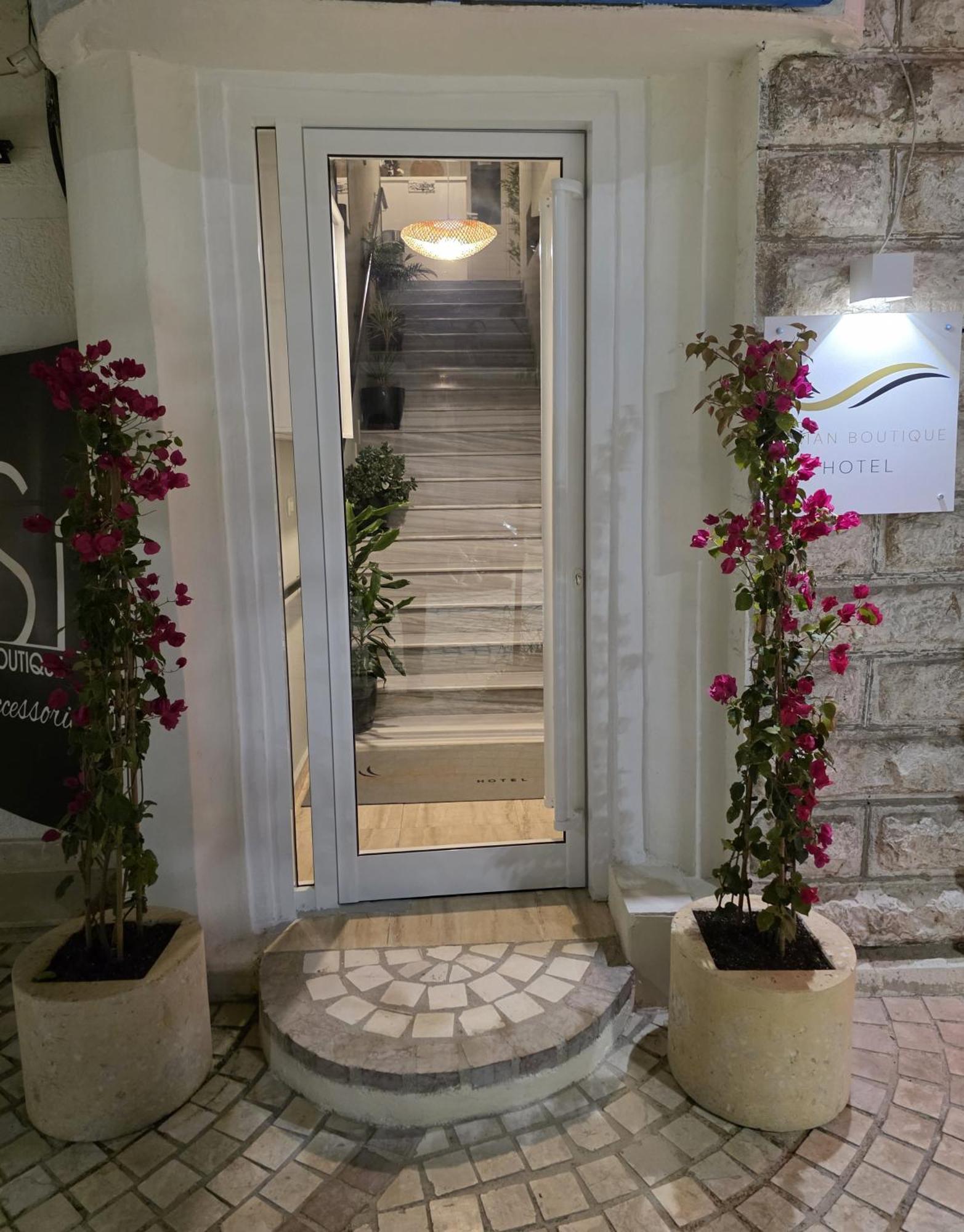 Jonian Boutique Hotel Saranda Dış mekan fotoğraf